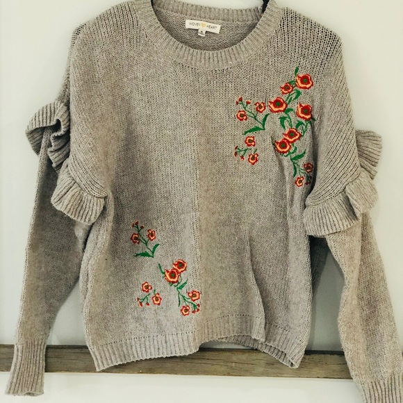 Floral Ruffle Sweater - Picture 3 of 4